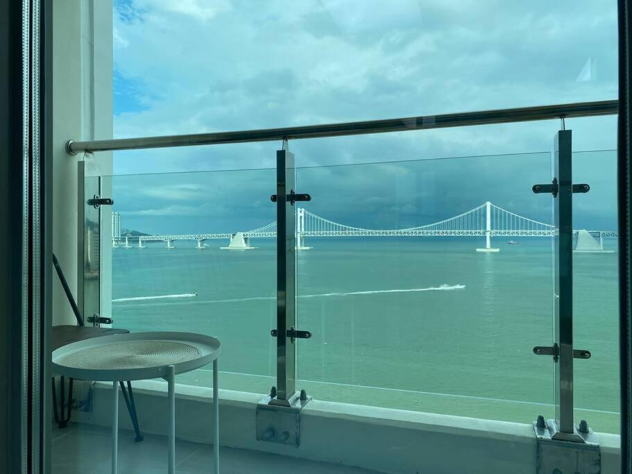 Gwangan-Ri Grand Terrace Ocean View Apartamento Busan Exterior foto